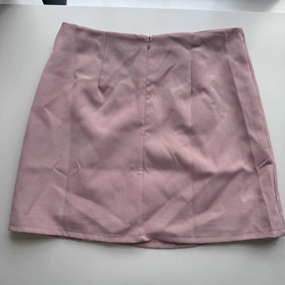 She and Sky Misty Pink Mini Skirt Size Medium - Picture 2 of 7